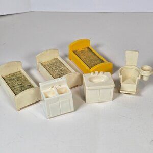 Fisher Price Little People Hospital Furniture Lot Beds Doctor Chair Sink Vintage